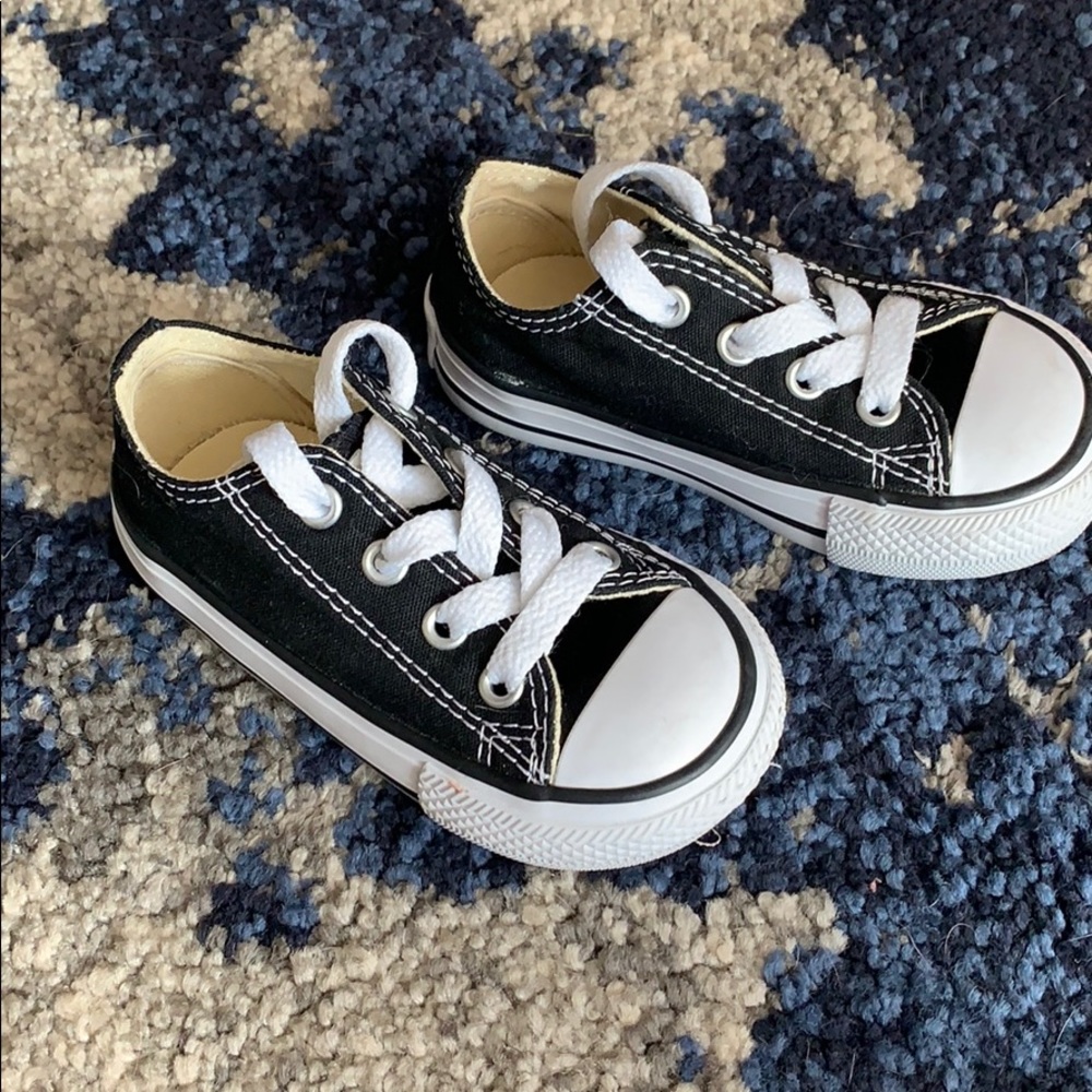 Little kids Converse All Stars